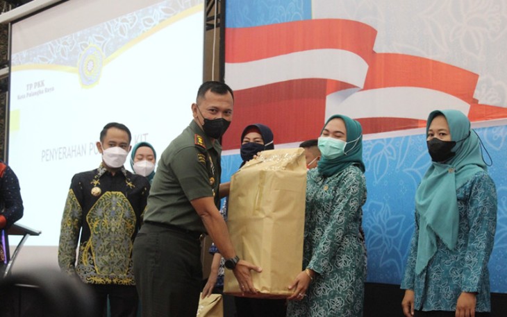 Dandim Palangka saat Hadiri Pembukaan Rapat Konsultasi Tim TP-PKK 