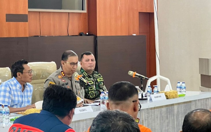 Kapolresta Bengkulu AKBP Andi Daddy saat mengikuti Rapar Koordinasi Lintas Sektor Operasi Lilin Nala Kota Bengkulu, Jumat (16/12/2022) sore. Andi menyebutkan akan ada 14 titik pospam yang bakal didirikan.