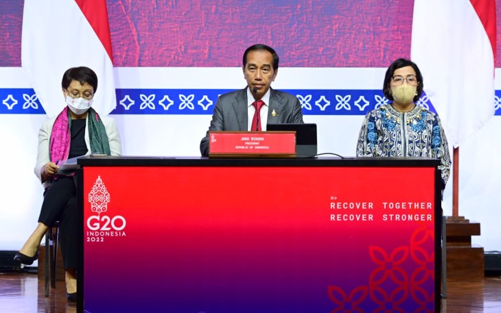 Presiden RI Ir H Joko Widodo saat jumpa pers usai penutupan KTT G20 di Nusa Dua, Bali, Rabu (16/11).