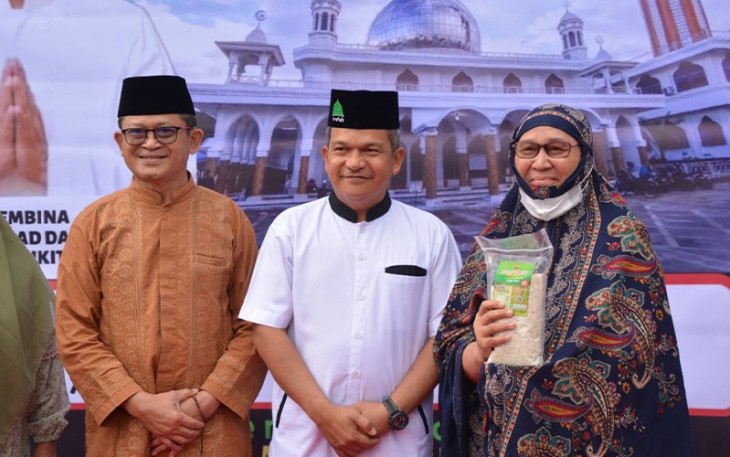 Danrem 022/PT Dampingi Pangdam I/BB saat Safari Subuh Arafah di Masjid Raya Kota Pematang Siantar