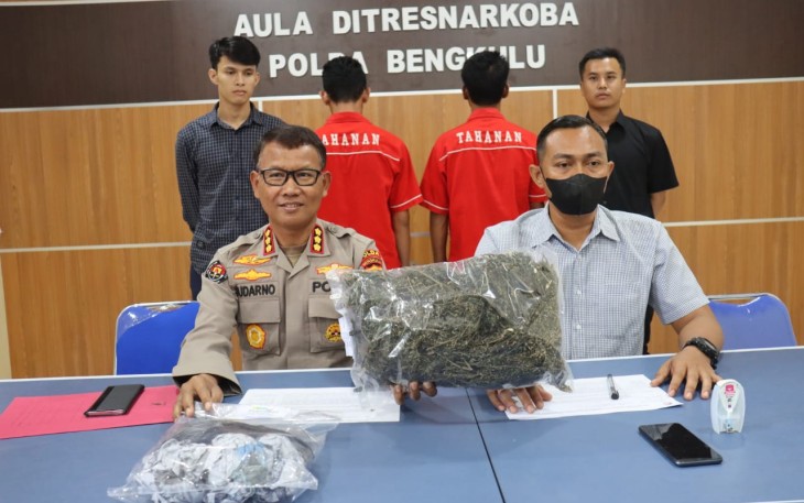 Konferensi pers Polda Bengkulu, Selasa (11/10/2022) di Aula Dit Resnarkoba Polda Bengkulu.