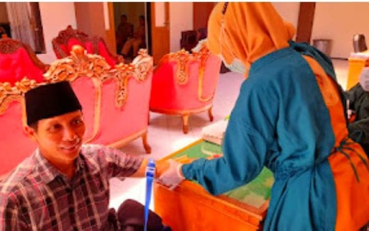 Unsur Pimpinan dan anggota DPRD Kabupaten Trenggalek, saat cek-up kesehatan tahunan