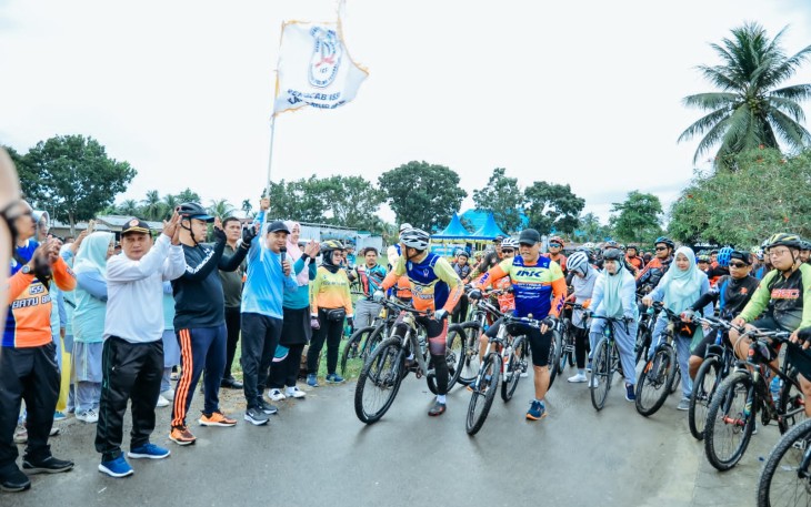 Ratusan Pesepeda Ikuti Event JNBB