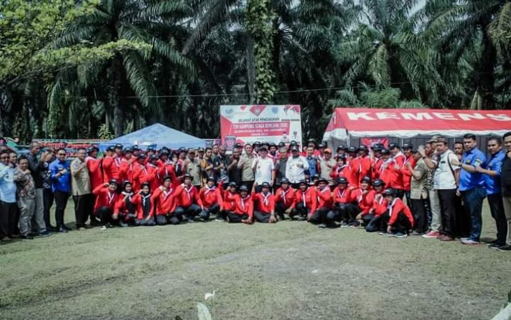 Bupati Labuhanbatu foto bersama usai Kukuhkan Kampung Siaga Bencana di Kecamatan Bilah Hulu 