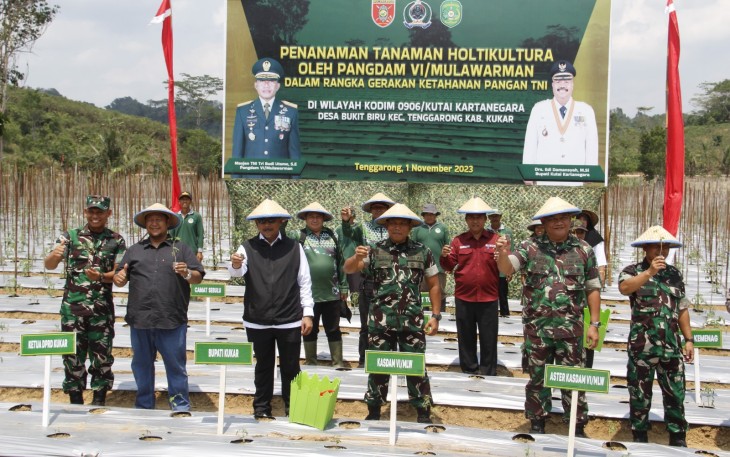 Kodim 0906/Kutai Kartanegara Gelar Ketahanan Pangan di 5 Titik Wilayah 