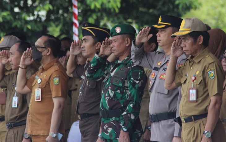 Kasdim 1016/Plk saat Hadiri Upacara Peringatan Hari Kebangkitan Nasional Ke 115 Tahun 2023
