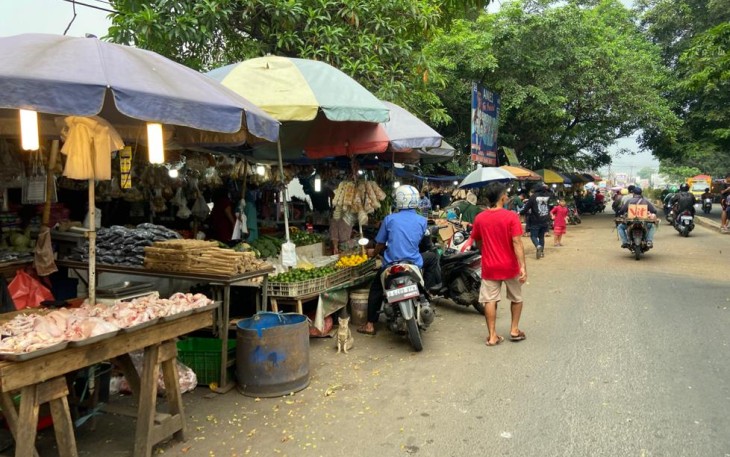 Serba-Serbi Pasar Lembang