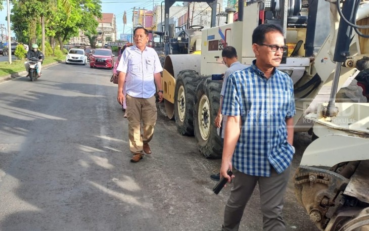 Komisi II DPRD Kota Sidak Pembangunan Jalan Hibrida Raya 