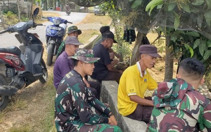 Satgas TMMD 118 Berbaur Dengan Masyarakat