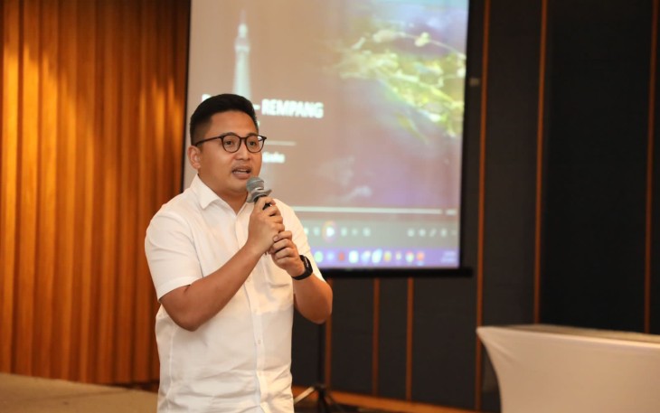 Komisaris sekaligus Juru Bicara PT MEG Fernaldi Anggadha