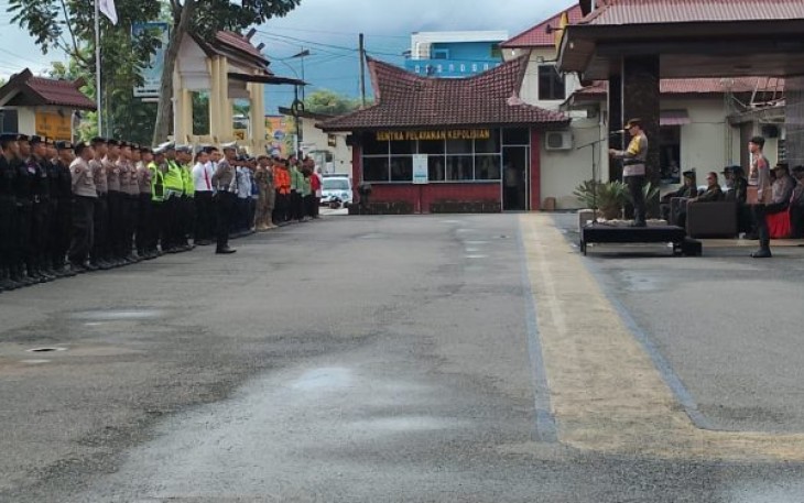 Waka Polres Tapsel, Kompol Rahman Takdir Harahap, SH, pimpin Apel Gelar Pasukan Ops Lilin Toba 2024, Kamis (21/12/2023) pagi.