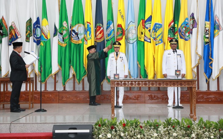 Mendagri Lantik Safrizal ZA sebagai Pj Gubernur Kepulauan Babel dan Velix Vernando Wanggai sebagai Pj Gubernur Papua Pegunungan