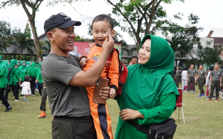 Kedekatan Danrem 081/DSJ dengan Keluarga Anggotanya