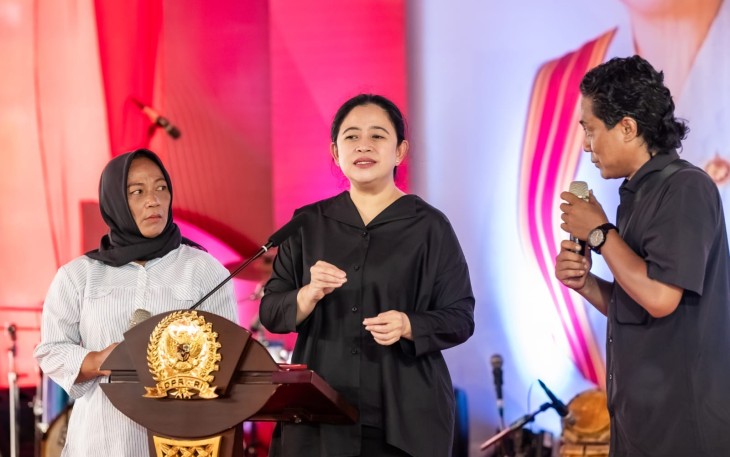 Puan bersama komunitas seniman yang terdiri dari seniman campursari, dalang dan penari dilaksanakan di Kebun Raya Indrokilo, Kabupaten Boyolali, Jawa Tengah pada Minggu (3/12/2023).