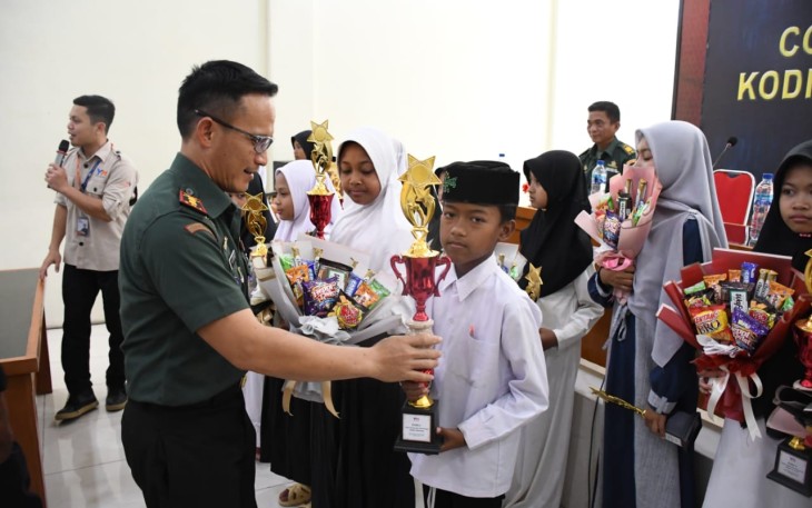Kodim 0802/Ponorogo dan Yatim Mandiri Gelar OMATIQ