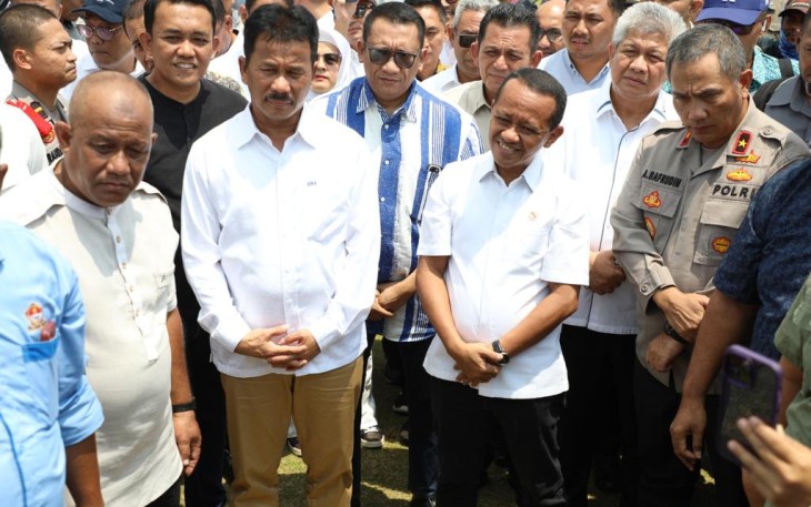 Menteri Investasi RI saat Tinjau Rencana Pengembangan Pulau Rempang