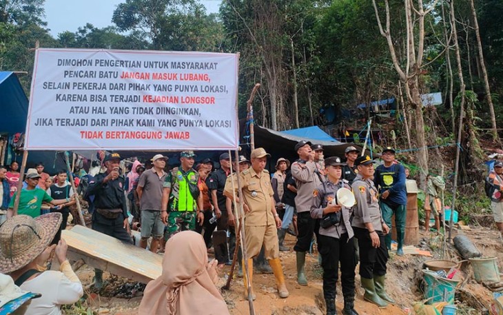 Petugas Gabungan Himbau Warga Akibat Dampak Illegal Mining 