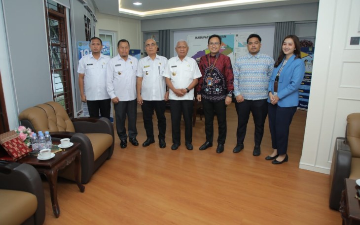 Kepala Bank Mandiri Cabang Kisaran Audiensi dengan Bupati Asahan
