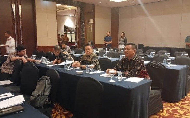 Kasat Reskrim Polres Tapanuli Selatan (Tapsel), AKP Rudy Saputra, SH, MH, dan Kanit Tipiter, Ipda Irwan Sarumpaet, mengikuti bimbingan teknis (Bimtek) penggunaan sistem aduan instansi, Kamis (16/11/2023)