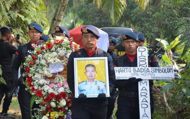 Polres Labusel Hadiri Acara Pemakaman Personil Sat Brimob Polda Aceh Yang Meninggal Dunia
