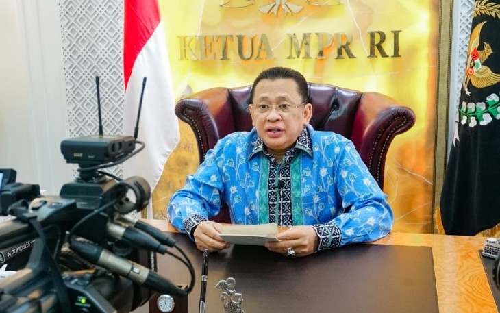Bamsoet dalam acara Advanced Training LK3 Badan Koordinasi Himpunan Mahasiswa Islam Jawa Barat, secara virtual dari Jakarta, Senin (12/3/23).