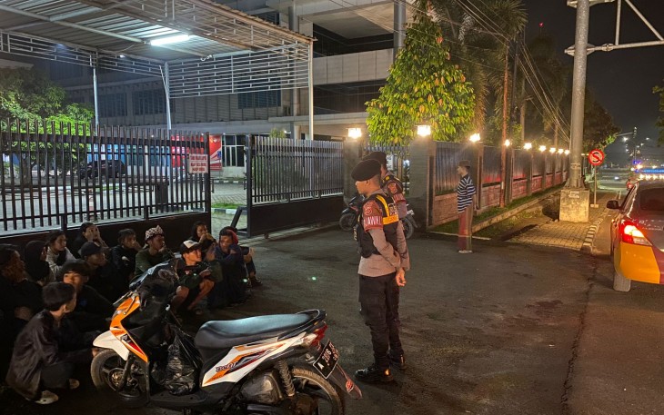  Personel Ditsamapta Polda Banten Lakukan Patroli OMB 2023 