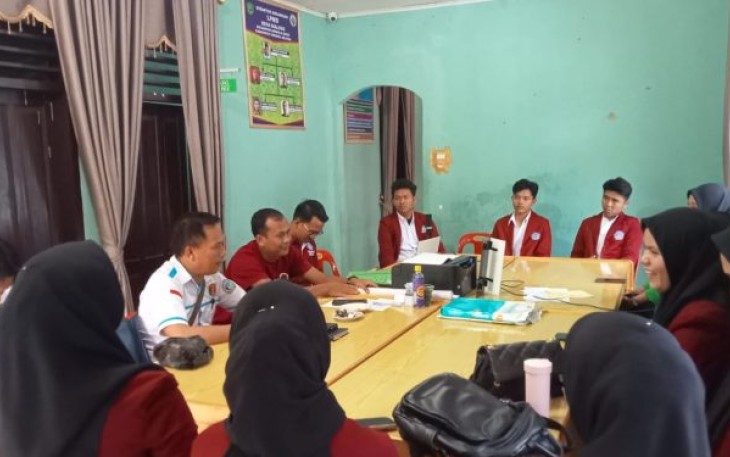 Aksi menciptakan iklim bebas narkotika di tengah-tengah masyarakat dilakukan oleh personel Sat Resnarkoba Polres Tapanuli Selatan (Tapsel) dengan menggandeng Mahasiswa untuk jadi pelopor anti narkoba.