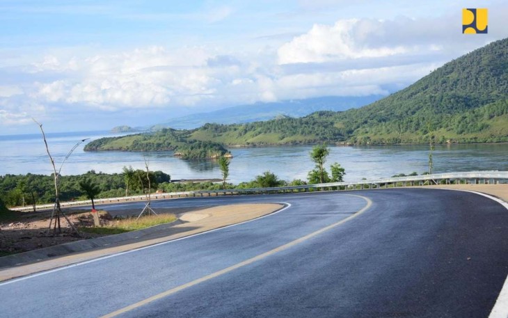 Jalan Labuan Bajo-Tanamori