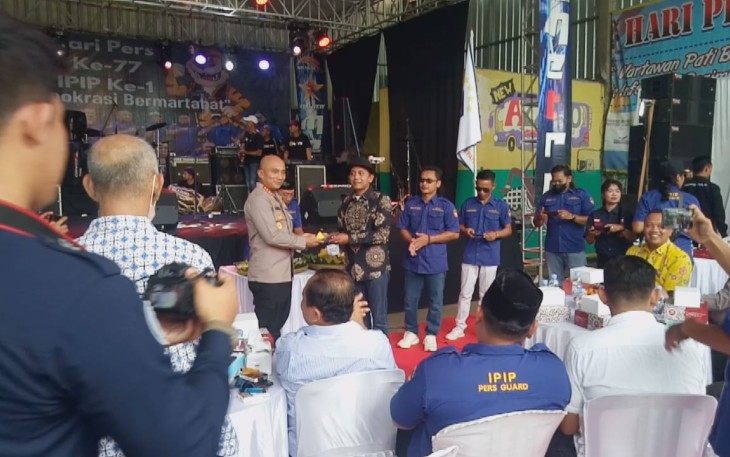 Peringatan hari pers nasional di Pati berlangsung sederhana dan penuh kekeluargaan 