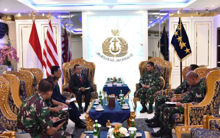 Kasal Laksamana TNI Muhammad Ali saat menerima Ketua Yayasan Nala di Jakarta 