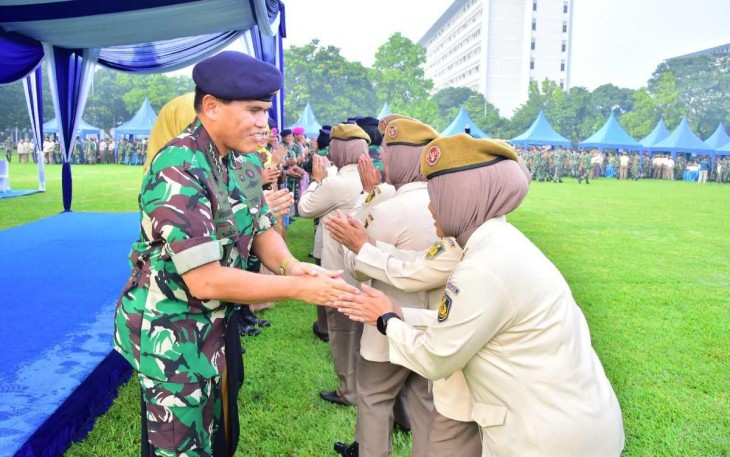Kasal Laksamana TNI Muhammad Ali saat halal bihalal di Mabesal, Selasa (2/5)