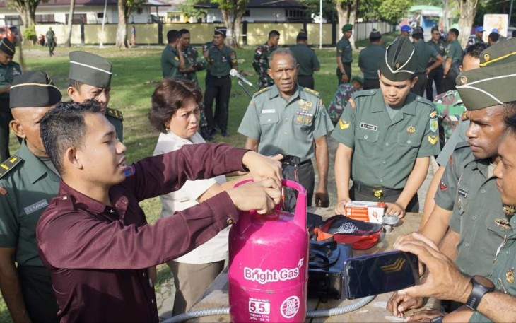 Sosialisasi penggunaan gas LPG di Korem 172/PWY, Rabu (12/7)