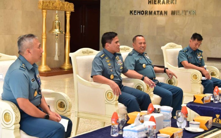 Kasal Laksamana TNI Muhammad Ali saat memberikan pengarahan di Jakarta, Selasa (29/8)