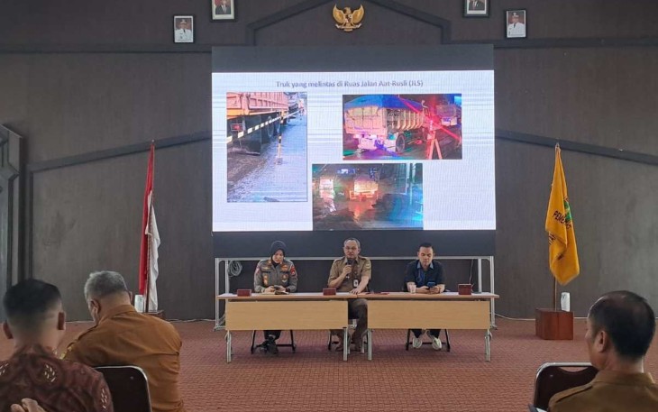 Rakor pemanfaatan JLS di aula Diskominfo Kota Cilegon, Selasa (5/9)