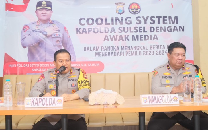 Kapolda Sulsel Irjen Pol Drs Setyo Boedi Moempoeni Harso