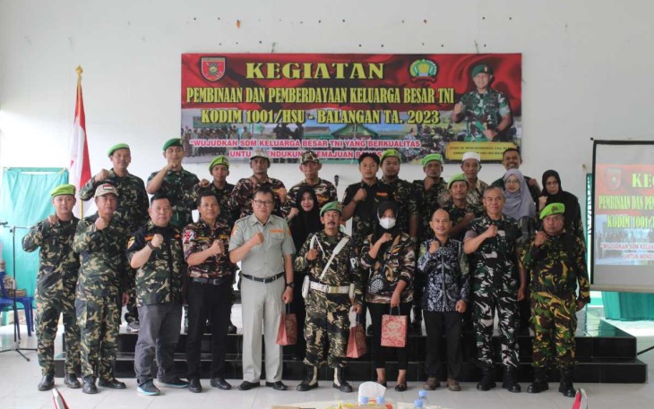 Kodim 1001/HSU-BLG Bersama Keluarga Besar TNI 