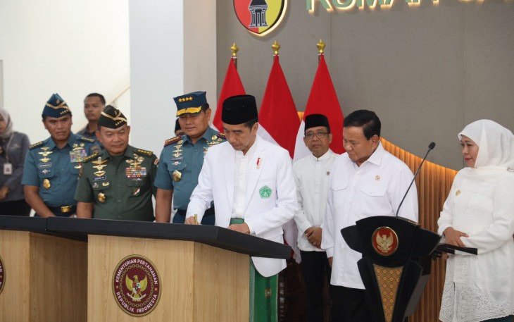 Panglima TNI Dampingi Presiden RI Resmikan RSAD Tingkat III dan RSAL Tingkat II di Surabaya 