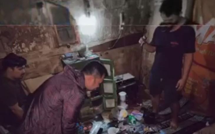 Penggrebekan dapur Ekstasi di Johor Baru Jakarta Pusat
