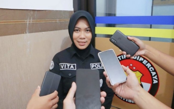Iptu Merdhania Pravita Shanty saat memberikan keterangan pers 