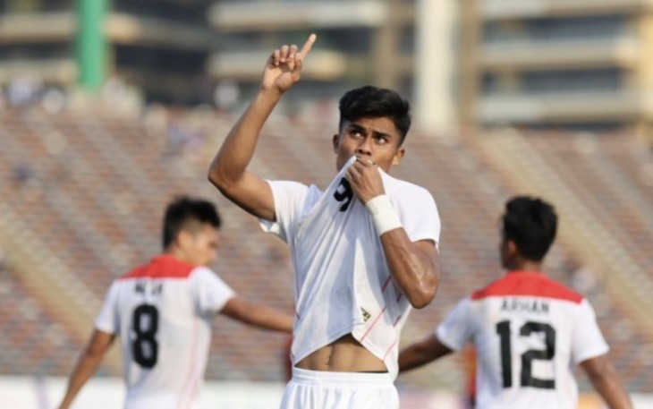 Ramadhan Sananta (45') mencetak goal dengan heading di babak pertama. Minggu (7/5)