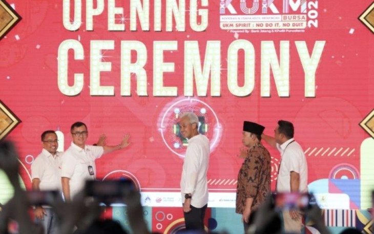 Ganjar Pranowo saat opening ceremony Bursa KUKM Banyumas 2023, Jum'at (12/3)