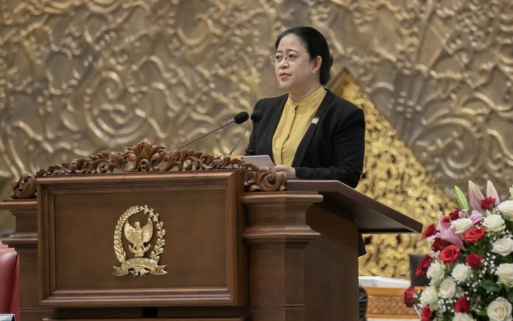 Ketua DPR RI Puan Maharani saat membuka masa sidang, Selasa (16/5)