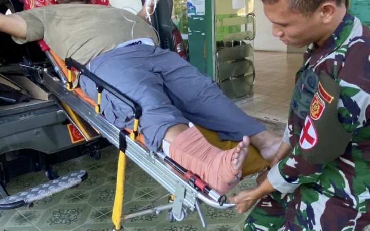 Evakuasi warga perbatasan ke rumah sakit