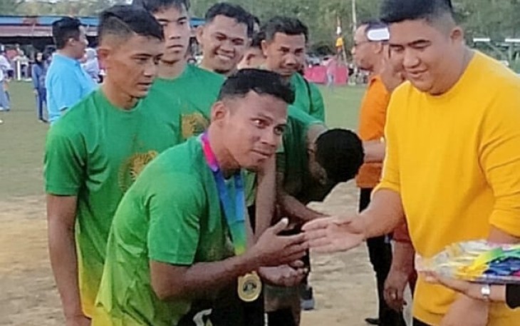 Bupati Roby Tutup Turnamen Bukit Batu Cup V Bintan 2023