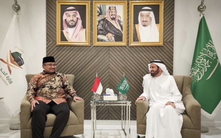 Menag Yaqut Cholil Qoumas bertemu Menhaj Saudi Taufiq F Al Rabiah di Makkah