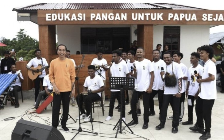 Presiden Joko Widodo saat acara di Waibu Agro Eduwisata Kabupaten Jayapura, Jum'at (7/7)