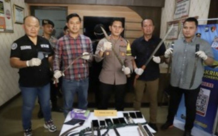 Wakapolres Mojokerto Kompol Afner Pangaribuan saat memberikan keterangan pers, Kamis (24/8)