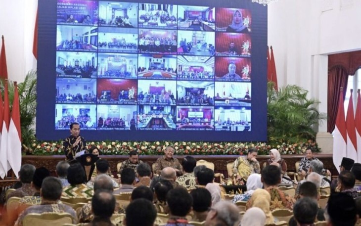 Presiden Joko Widodo saat memberikan instruksi pengendalian inflasi, Kamis (31/8)