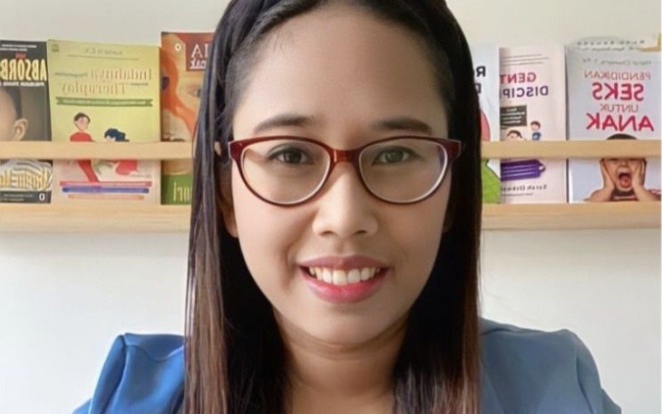 Teacher Nena Founder Sekolah Smart And Shine Kota Malang