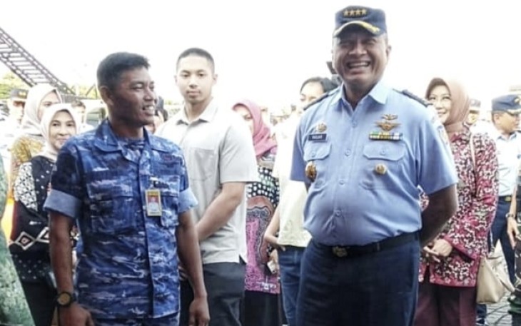 Kasau Marsekal TNI Fajar Prasetyo saat mengunjungi anjungan Muspusdirla, Jakarta, Rabu (27/9)